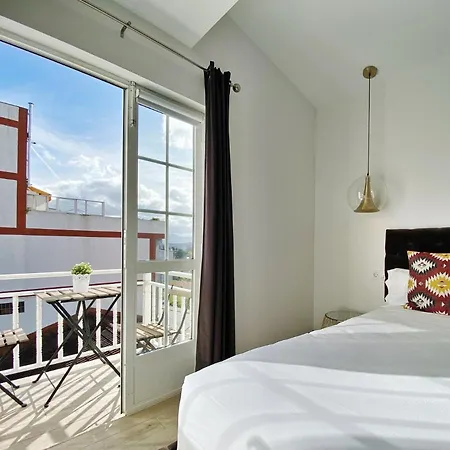 La Sigrina Tuy * Tui